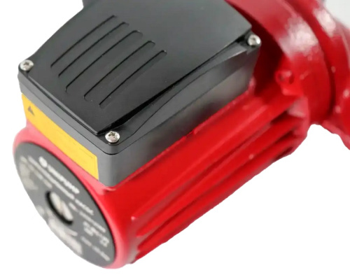 Насос циркуляционный Unipump UPC 32-120 220 мм, до 166 л./мин., три скорости