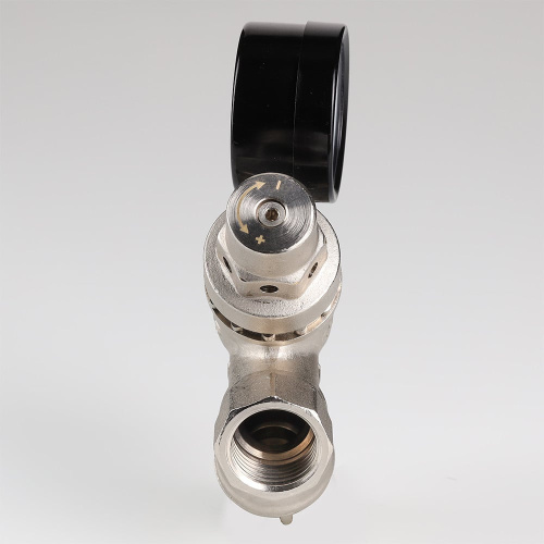 Редуктор давления Valtec с фильтром и манометром, от 2 до 5 бар 1/2" VT.082.N.04