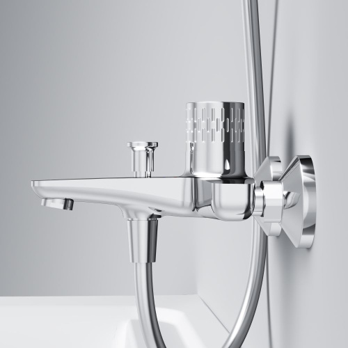 Смеситель для ванны AM.PM Gem F90A10400 с индикацией температуры, хром