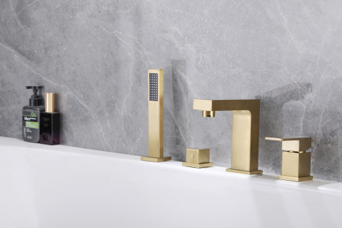 Смеситель для ванны ABBER Daheim AF8213G на борт ванны, золото матовое
