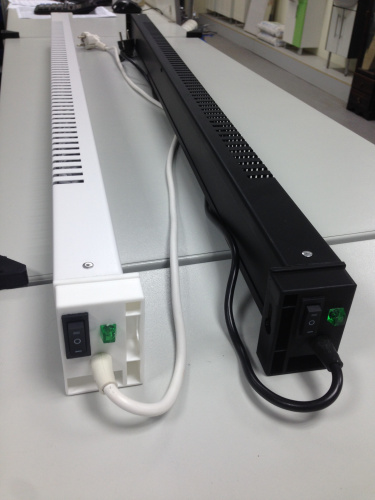 Плинтусный обогреватель Бриз Фиксированный БК200Ф Чёрный, Левый