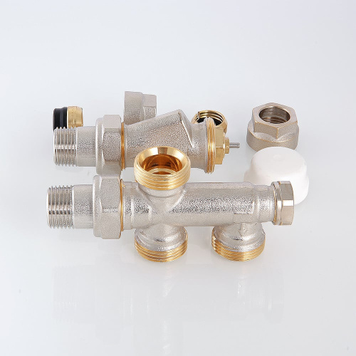 Термостатический узел Valtec для радиатора, двухтрубный 1/2"x100%x3/4" евроконус